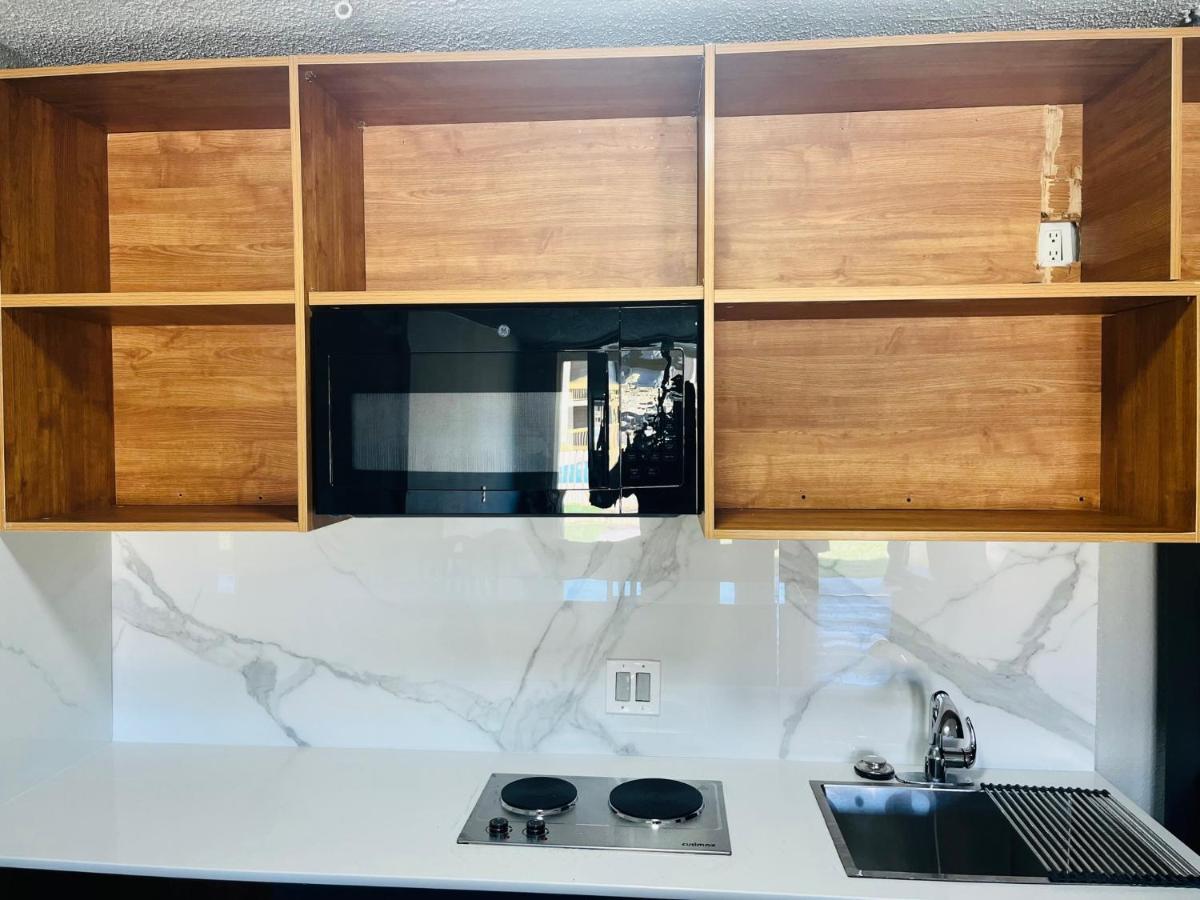 North Villa Extended Stay Houston Buitenkant foto