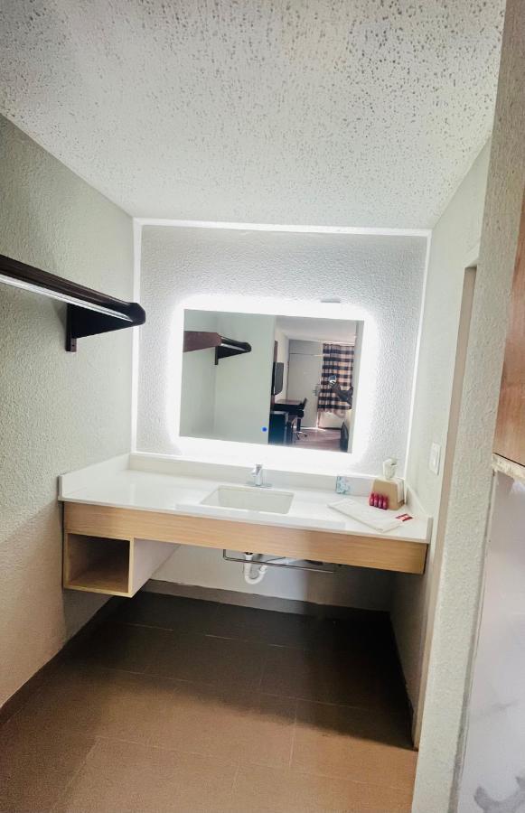 North Villa Extended Stay Houston Buitenkant foto