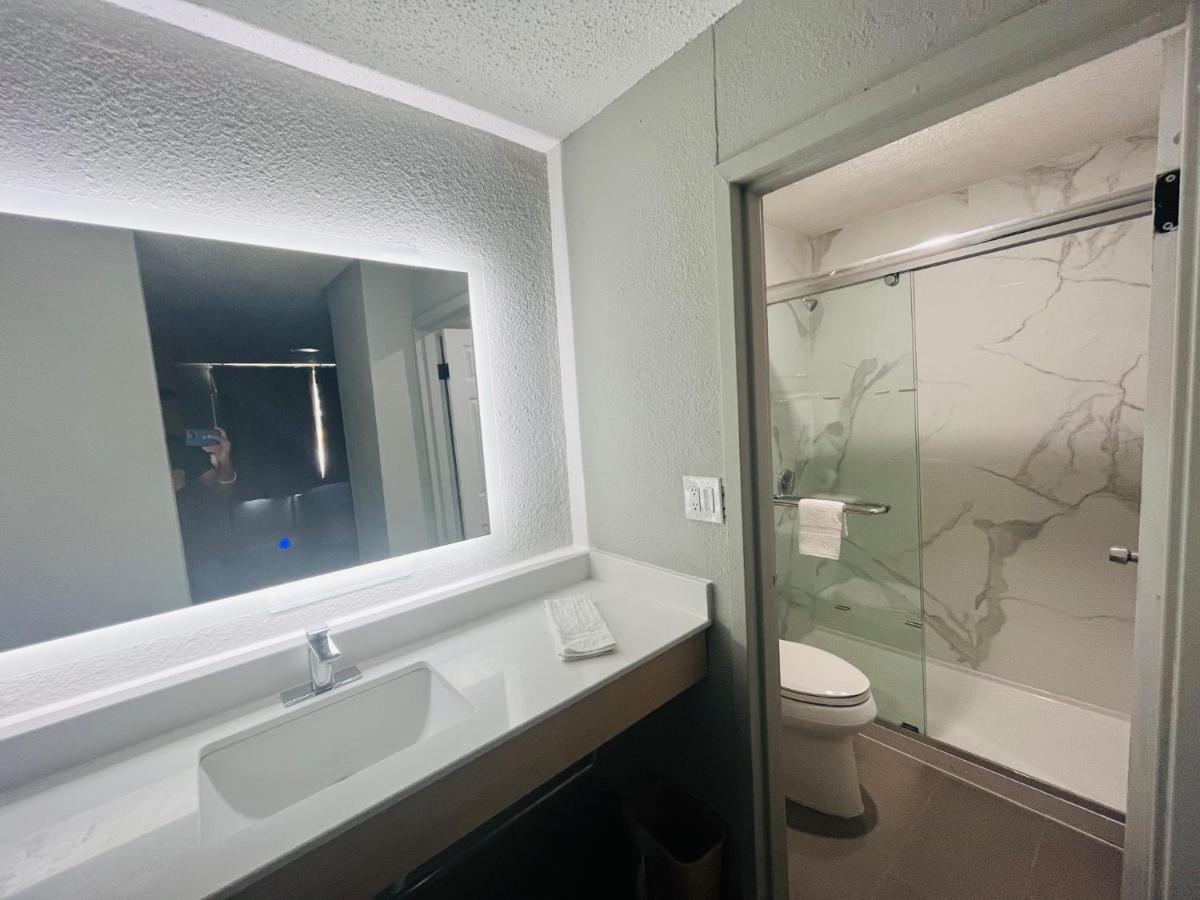 North Villa Extended Stay Westfield Buitenkant foto