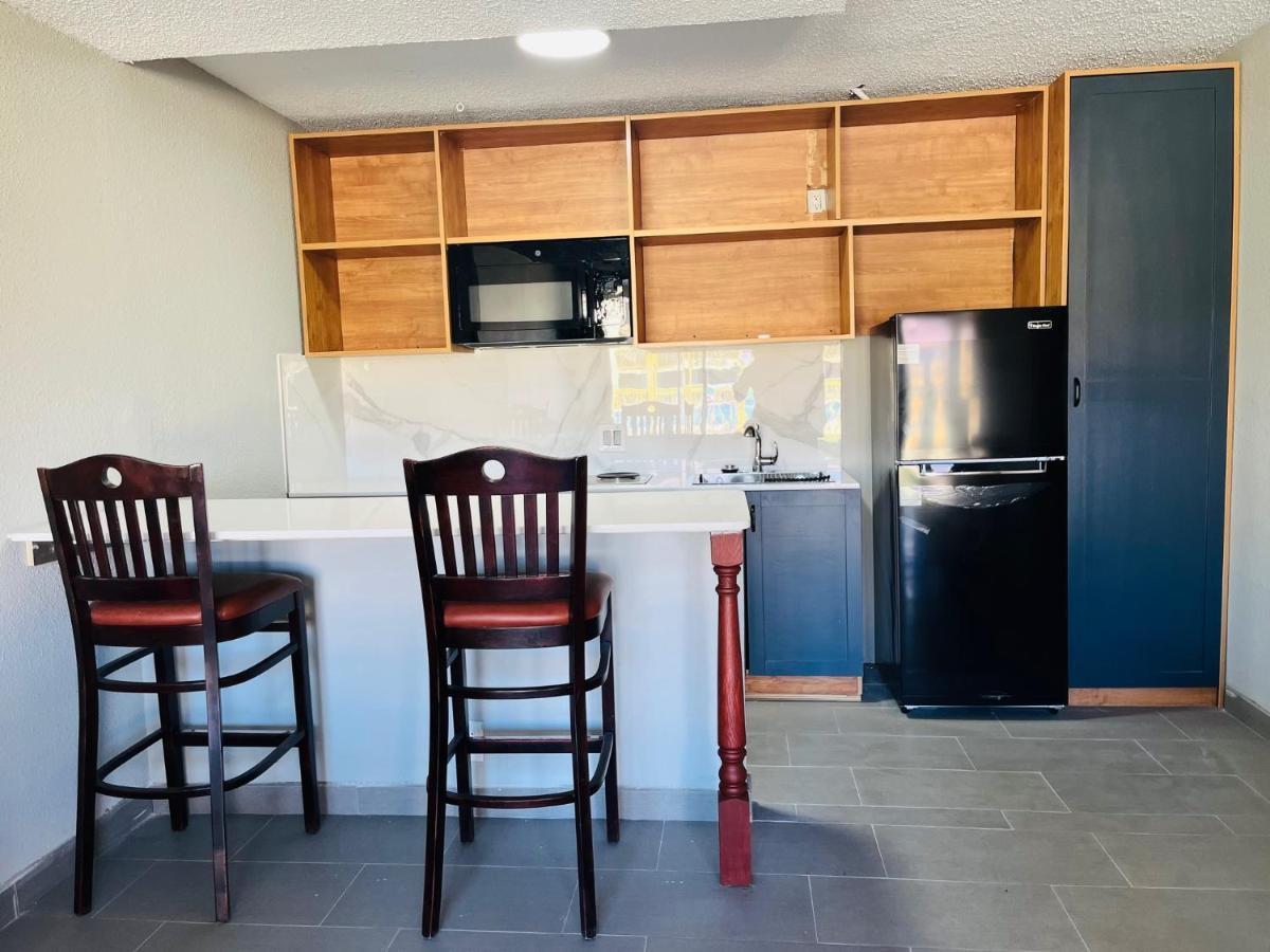 North Villa Extended Stay Houston Buitenkant foto
